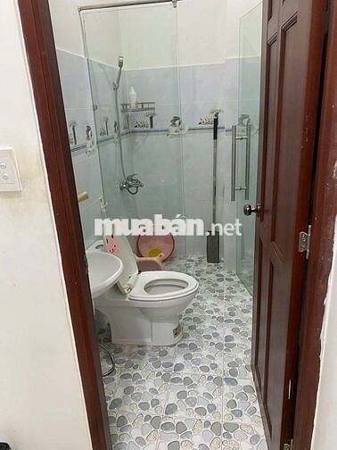 NHÀ ĐẸP Ở NGAY-XE HƠI NGỦ TRONG NHÀ-DT 4❌13- 2 TẦNG -PHƯỜNG 12- GÒ VẤP