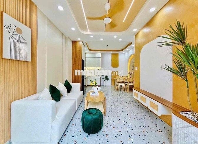 Hẻm 6m Thạch Lam, 2 Tấm, 4 x 18m, 3 Phòng Ngủ, 3 wc