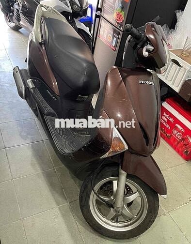 Honda Lead Nâu