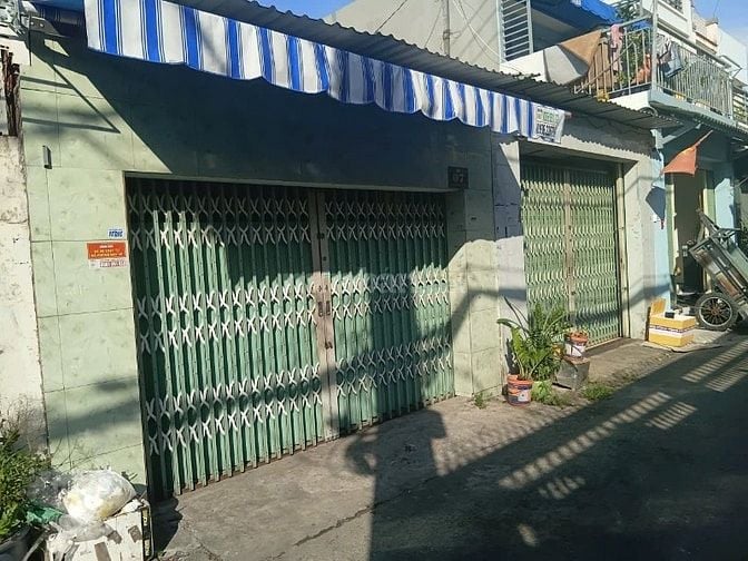 Bán 2 căn liền kề nhà mặt tiền