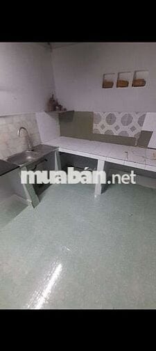 nhà sạch sẽ dt sd 90m²,nhà c4,gác lửng 2pn ,1 wc ,sân rộng thoáng
