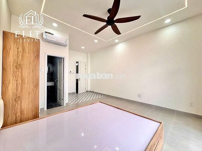 TRỐNG SẴN 1PN 25M2 CỬA SỔ NẰM NGAY HỒ CON RÙA QUẬN 3