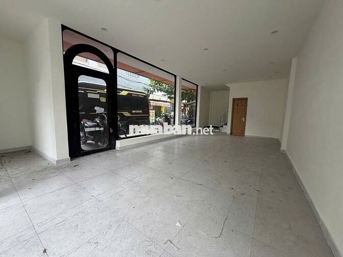 Căn góc 2MT số 86 Nguyễn Văn Trỗi, PN. Dt: 6,8x15m, Kc: trệt 2 lầu