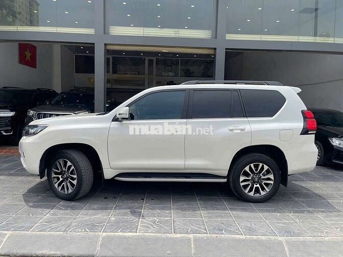 Toyota Prado VX 2023 Trắng 77.000 km