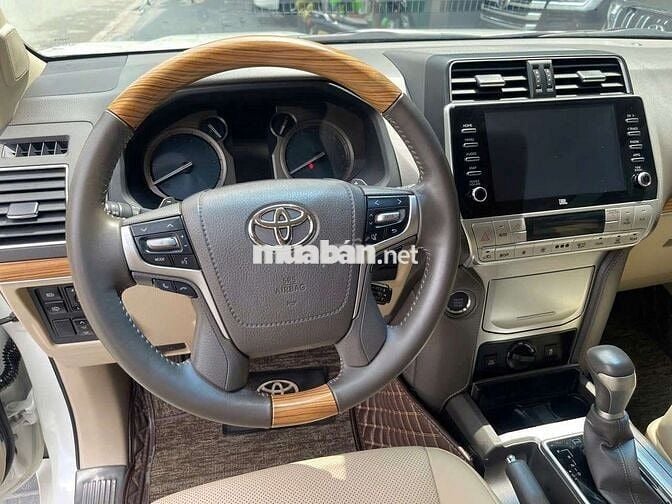 Toyota Prado VX 2023 Trắng 77.000 km