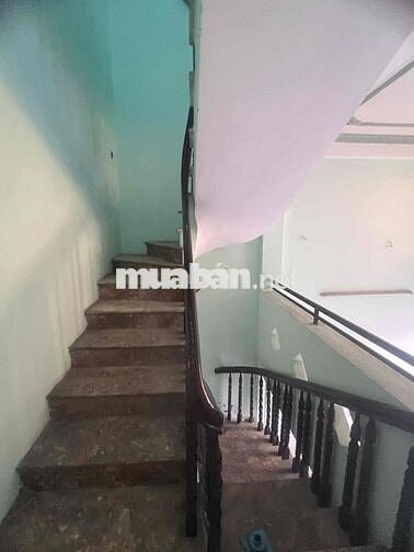 CHO THUÊ NHÀ ĐÚC LỮNG LẦU GỒM 3 pn 3 wc