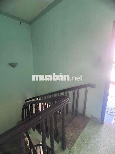 CHO THUÊ NHÀ ĐÚC LỮNG LẦU GỒM 3 pn 3 wc