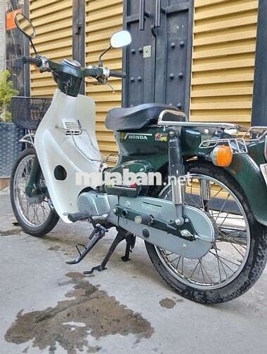 Honda Super Cub 50 Xanh trắng Cổ điển