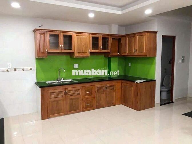 Cho thuê nhà nguyên căn hẻm 2 xe hơi tránh nhau , Nguyễn Văn Khối, P.8