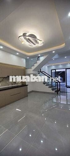 Mình muốn bán nhà 4 tầng độc lập