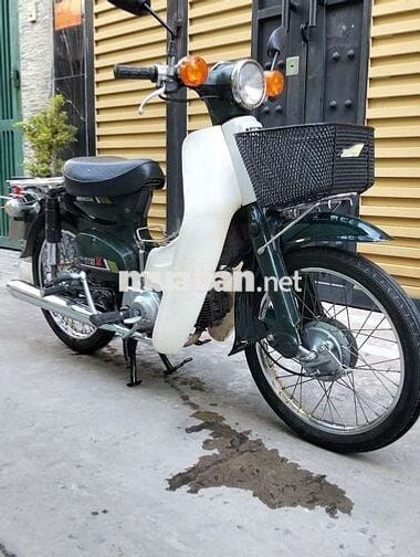 Honda Super Cub 50 Xanh trắng Cổ điển