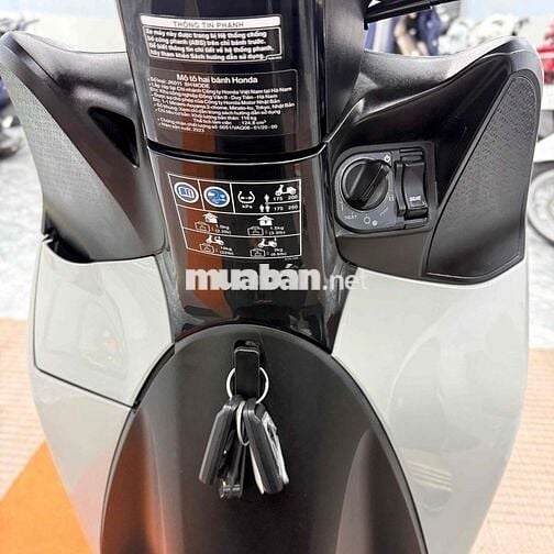 Honda SH Mode 2023 Xám Xi Măng ABS Tự động