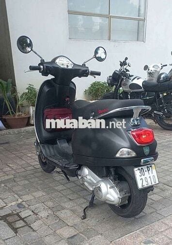 Piaggio Vespa
