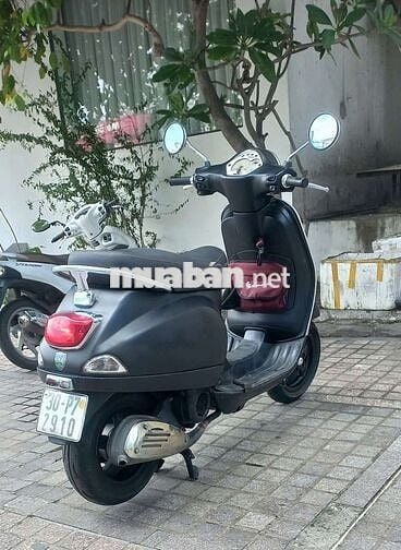 Piaggio Vespa