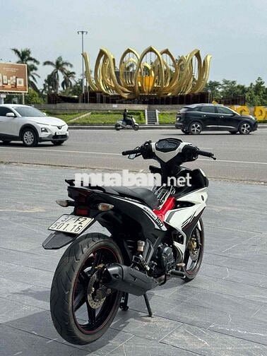 Yamaha Exciter 150 Trắng, Đen, Đỏ