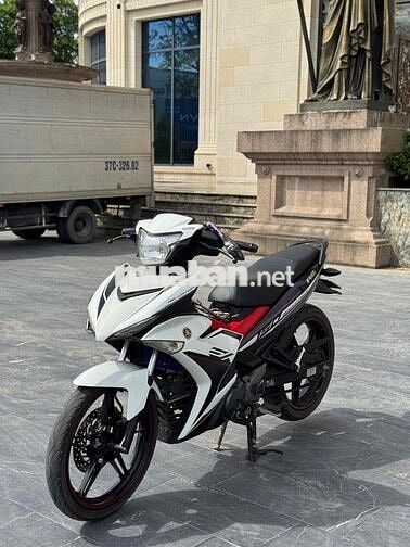 Yamaha Exciter 150 Trắng, Đen, Đỏ