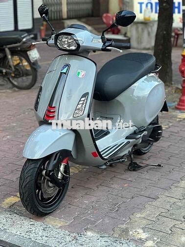 * GÓP 0 LS - Vespa Sprint S125 2020 - odo 15k km