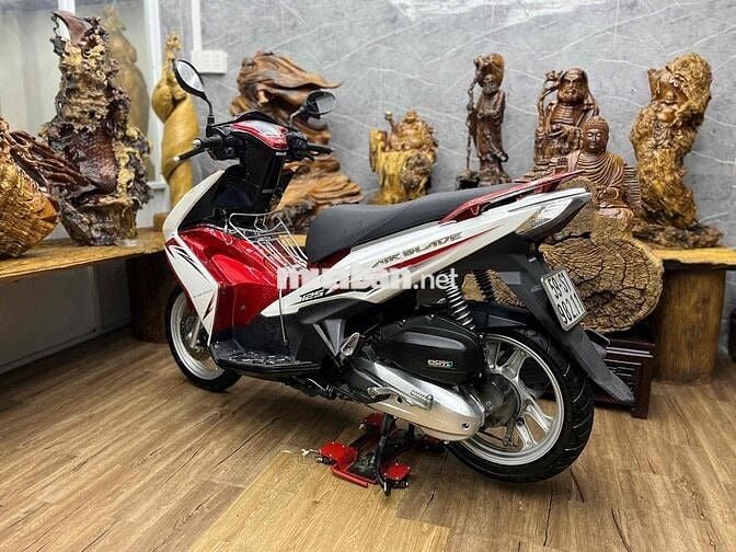 Honda Airblade 125Fi chính chủ biển số SG