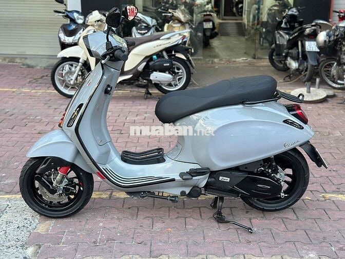* GÓP 0 LS - Vespa Sprint S125 2020 - odo 15k km