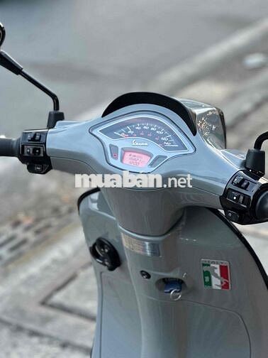 * GÓP 0 LS - Vespa Sprint S125 2020 - odo 15k km