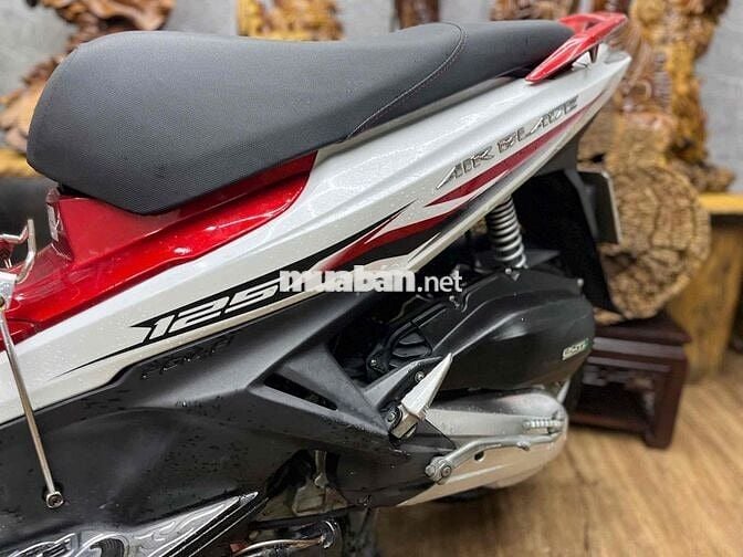 Honda Airblade 125Fi chính chủ biển số SG