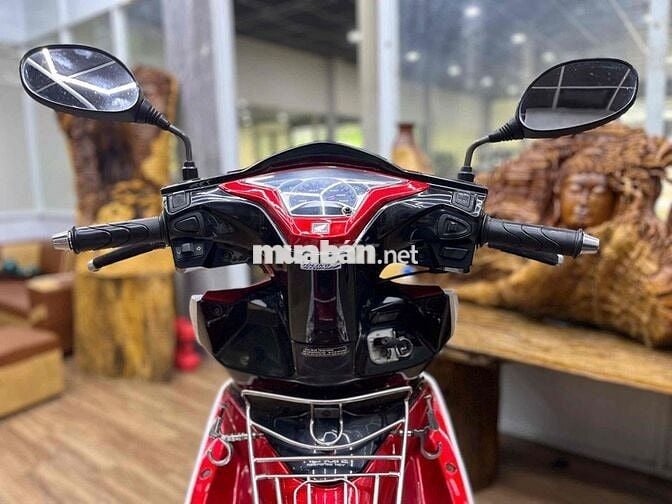 Honda Airblade 125Fi chính chủ biển số SG