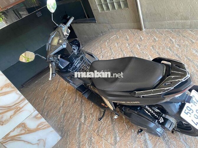 Honda Air Blade 125cc 2020 Đen vàng đồng 75000km
