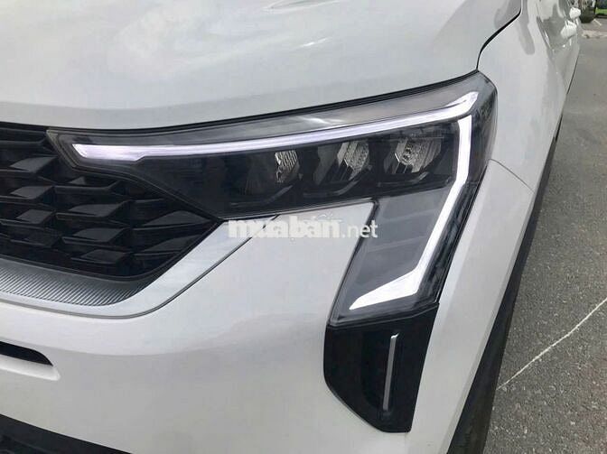 KIA SONET 1.5AT LUXURY SX 2025