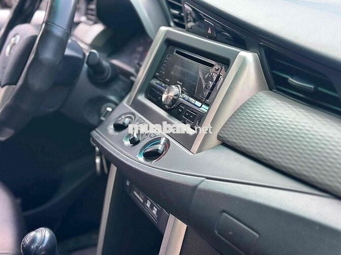 INNOVA 2.0E 2017 BẢO HÀNH 1 NĂM ,XE RẤT ĐẸP