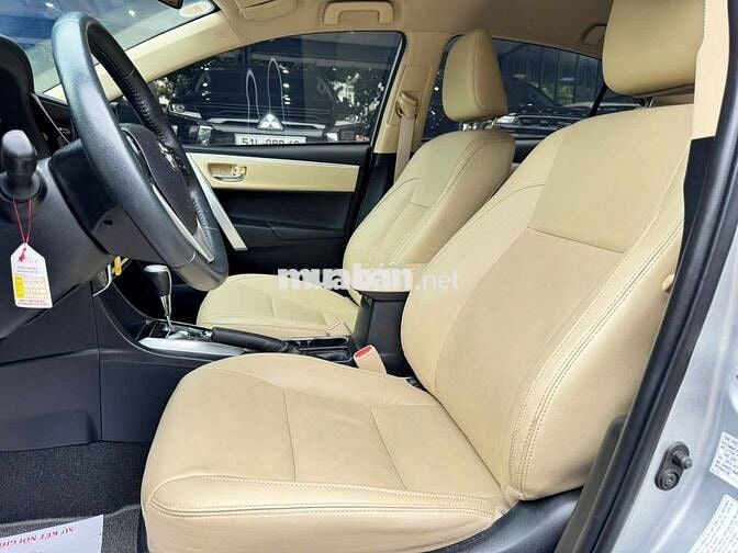 Toyota Corolla Altis 2017 1.8G AT Bạc