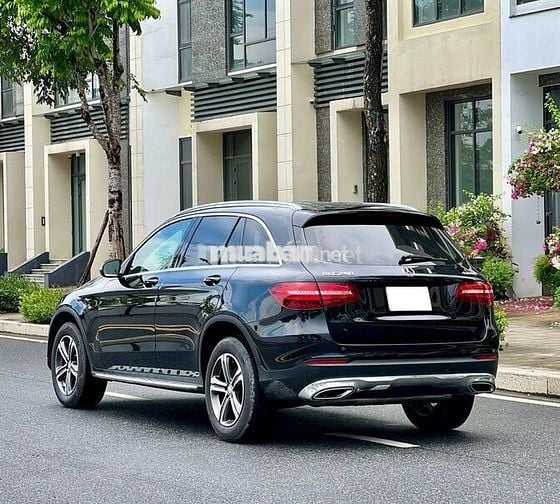 Mercedes-Benz GLC 250 - 2016