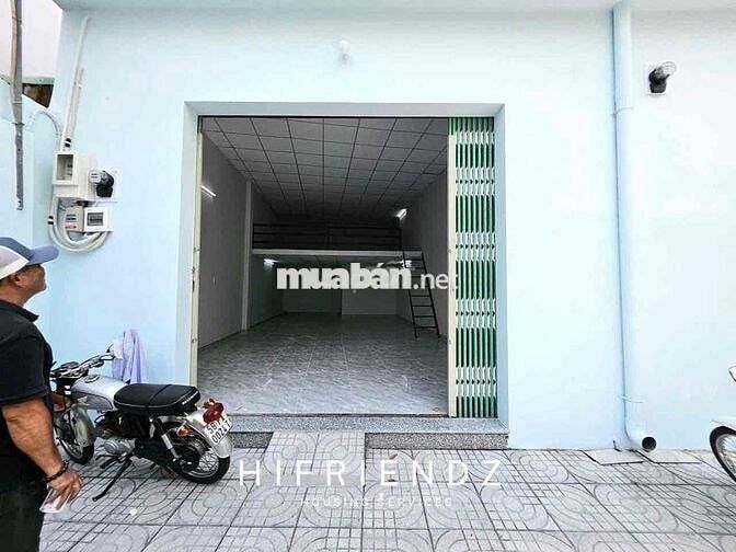 NHÀ SIÊU TO CÓ GÁC LỬNG PHÙ HỢP Ở VÀ KINH DOANH Ở HOÀ BÌNH ĐẦM SEN Q11
