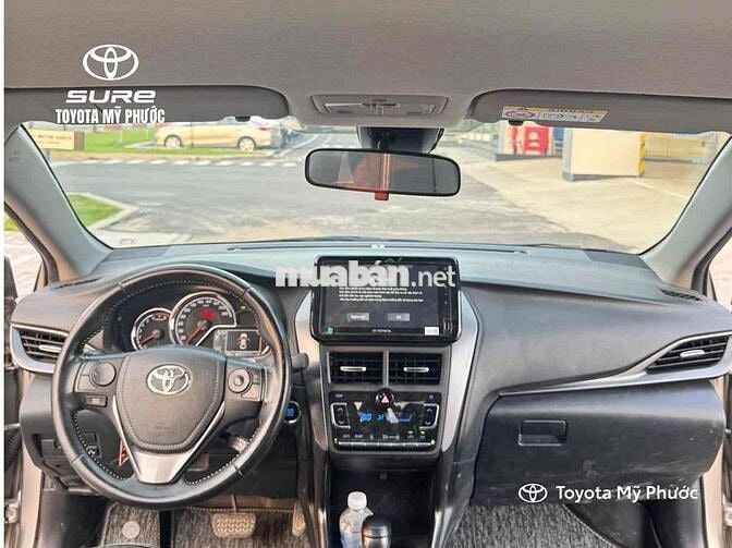 Toyota Vios G Cao cấp Nâu vàng 2023