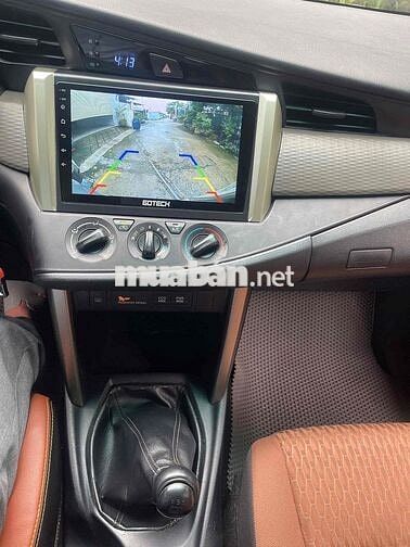 Toyota Innova 2016 Bạc