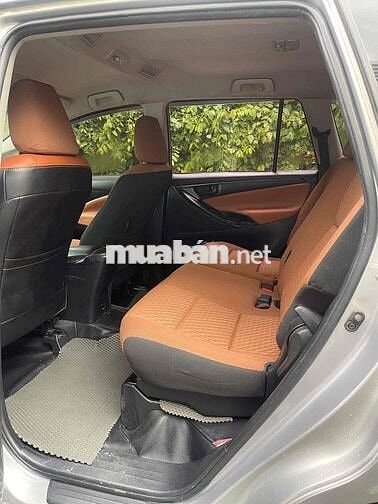 Toyota Innova 2016 Bạc