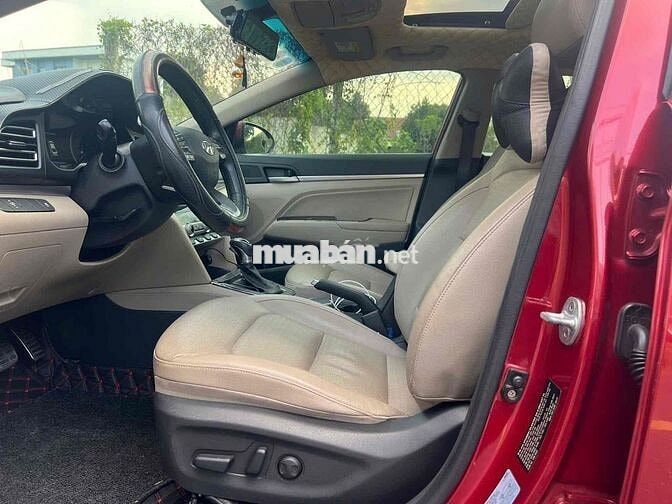 Hyundai Elantra 2.0 AT 2019 Đỏ