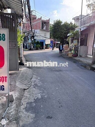 cho thuê nhà mặt tiền ngay chợ kd tựdo