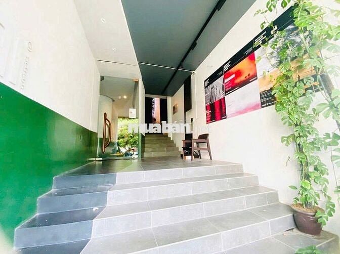 Cho Thuê Biệt Thự Mặt Tiền Hồ Văn Huê, P9, Giá Chỉ 35 Triệu
