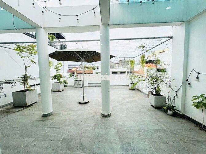 Cho Thuê Biệt Thự Mặt Tiền Hồ Văn Huê, P9, Giá Chỉ 35 Triệu