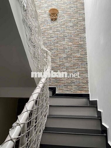 CHO THUÊ NHÀ ĐẸP 4 TẦNG HXH HUỲNH TẤN PHÁT - GIÁ CHỈ 20tr/tl