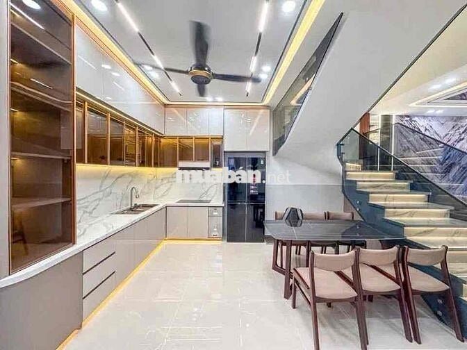 Huỳnh Tấn Phát - 6 Tỷ 5 - Nhà 2 Tầng Lô Góc 119m² - Ngang 5,1m - 4PN