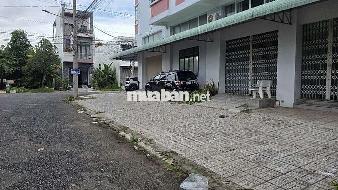 Toyota Fortuner 2013 Đen 118.000 km Ghế da zin