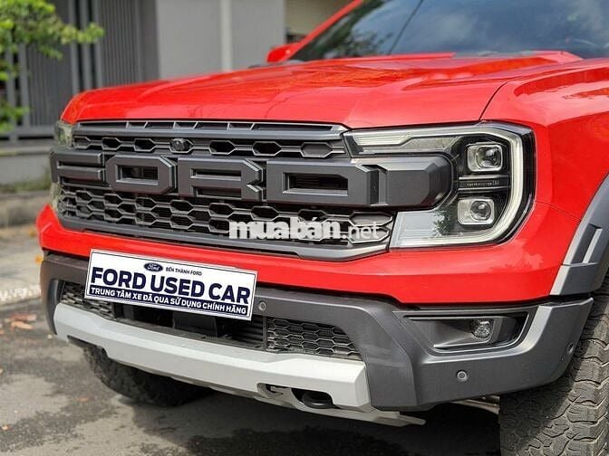 Ford Tourneo Trắng 33.000 km Thái Lan
