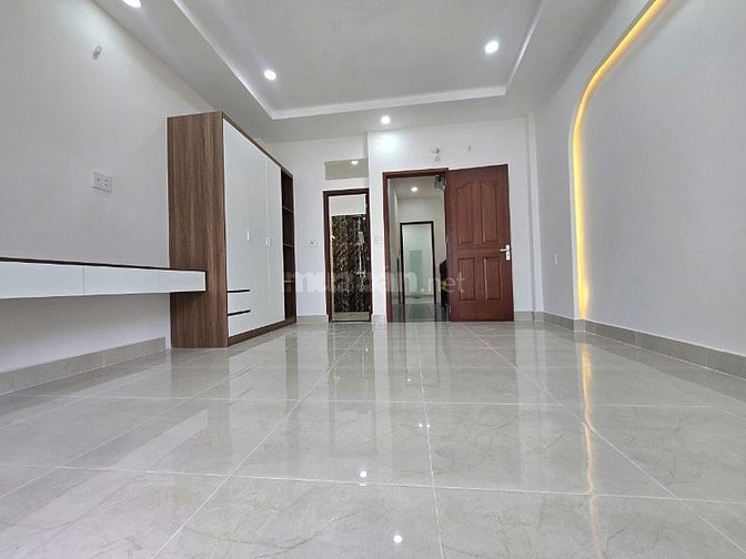 Siêu Phẩm HXH Trương Công Định-TB. ĐÚC 3 Lầu MỚI KENG- NTCC- 4PN-5WC 