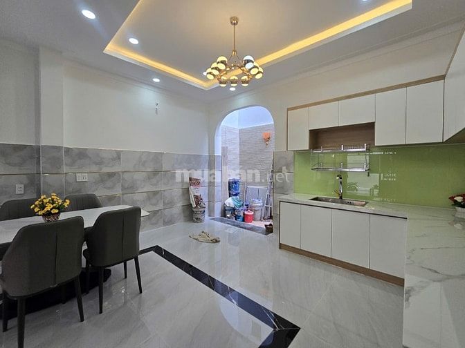 Siêu Phẩm HXH Trương Công Định-TB. ĐÚC 3 Lầu MỚI KENG- NTCC- 4PN-5WC 