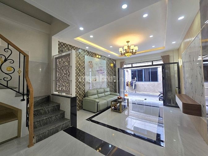 Siêu Phẩm HXH Trương Công Định-TB. ĐÚC 3 Lầu MỚI KENG- NTCC- 4PN-5WC 