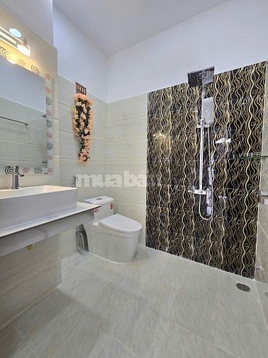 Siêu Phẩm HXH Trương Công Định-TB. ĐÚC 3 Lầu MỚI KENG- NTCC- 4PN-5WC 