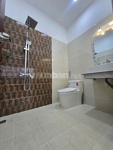 Siêu Phẩm HXH Trương Công Định-TB. ĐÚC 3 Lầu MỚI KENG- NTCC- 4PN-5WC 