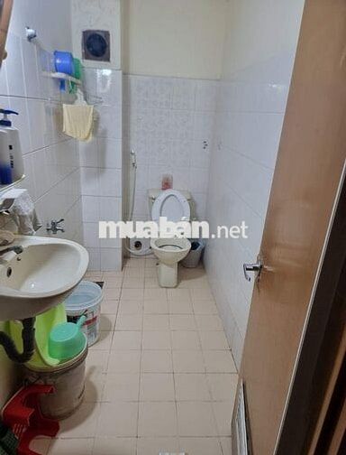 Phòng trọ tạ quang bửu sát bến xe q8