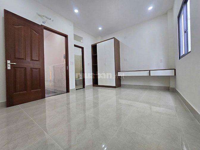 Siêu Phẩm HXH Trương Công Định-TB. ĐÚC 3 Lầu MỚI KENG- NTCC- 4PN-5WC 